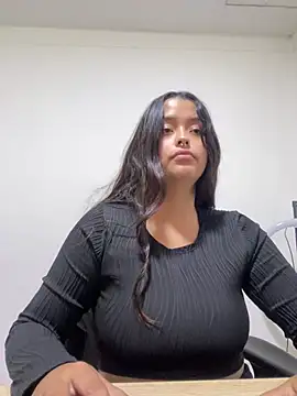 Ariana Pierce online show from 07/05/26, 01:40