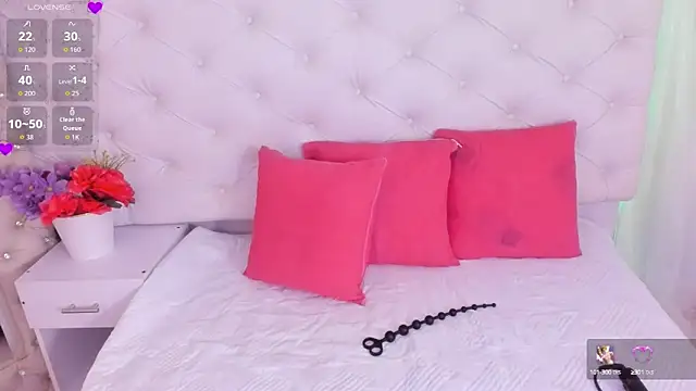 anchela-garcia1 online show from 09/24/25, 12:19