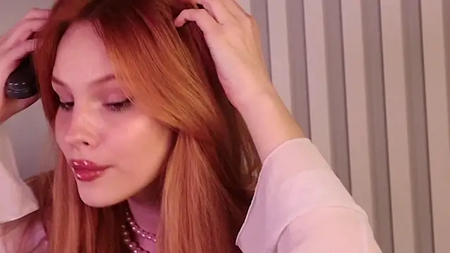 liahstormi  online show from 03/22/25, 10:15