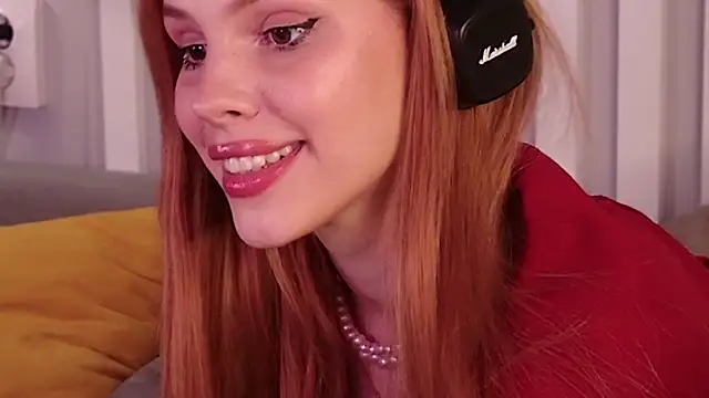 liahstormi  online show from 03/23/25, 01:31