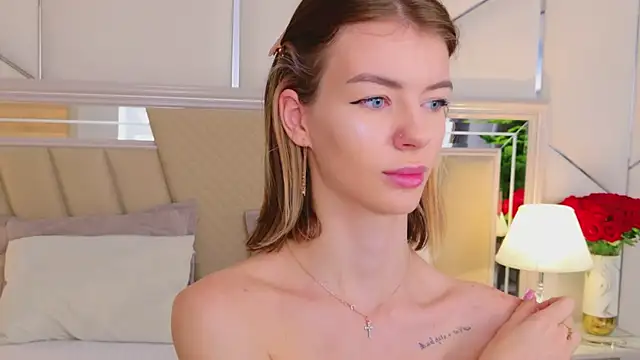 MeganMour online show from 11/24/25, 05:12