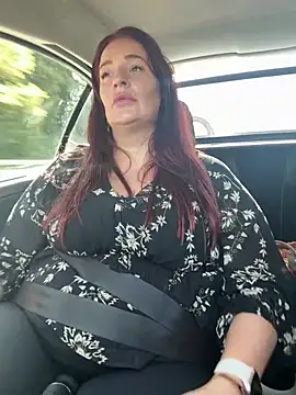 Engel mia online show from 09/19/25, 09:43