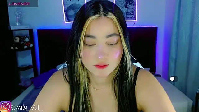 Sofia kenedyy online show from 12/04/25, 09:12