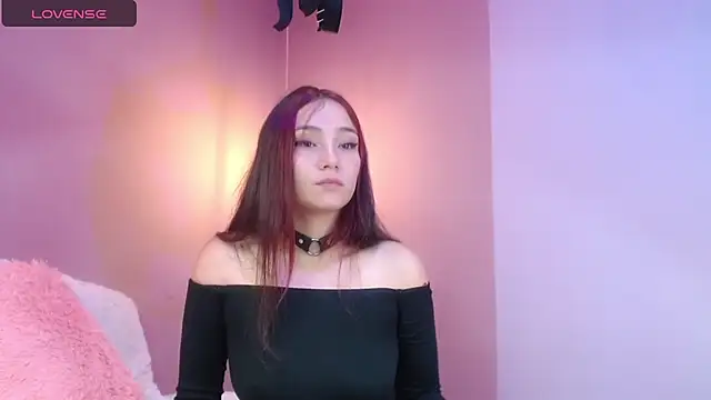 Snapshot of cami_fire chatting on 02/04/25, 08:38 cami fire online show from 02/04/25, 08:38