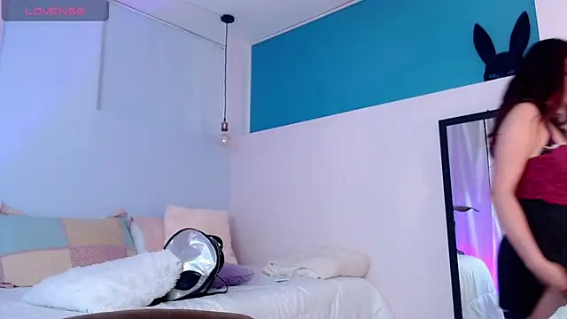 Snapshot of cami_fire chatting on 03/08/25, 11:07 cami fire online show from 03/08/25, 11:07