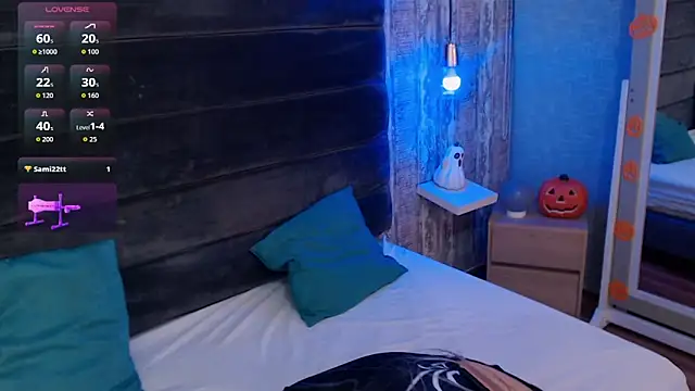 Snapshot of CrystalWoods94 chatting on 10/25/25, 01:51 CrystalWoods94 online show from 10/25/25, 01:51