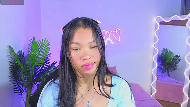 Snapshot of penelope_tay1 chatting on 02/01/25, 03:30 penelope tay1 online show from 02/01/25, 03:30