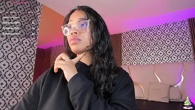 penelope tay1 online show from 12/21/25, 08:21