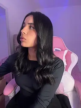 Emily-14 online show from 03/19/26, 05:55