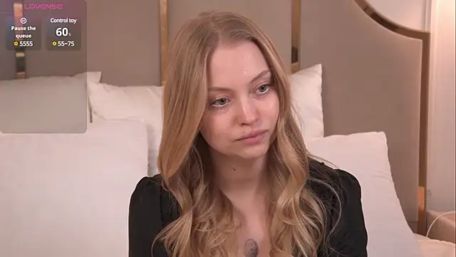 DorisHell online show from 03/02/25, 05:58