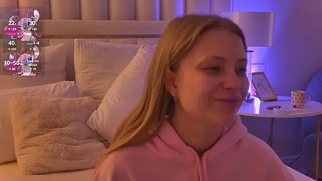 DorisHell online show from 10/27/25, 02:59