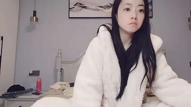 Snapshot of sasa-loves chatting on 03/06/25, 12:43 sasa-loves online show from 03/06/25, 12:43