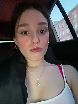 Mia Mia M online show from 02/05/26, 02:22