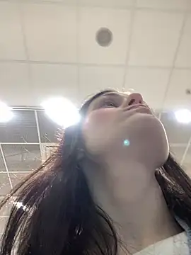 Snapshot of Mia_Mia_M chatting on 06/04/26, 03:40 Mia Mia M online show from 06/04/26, 03:40