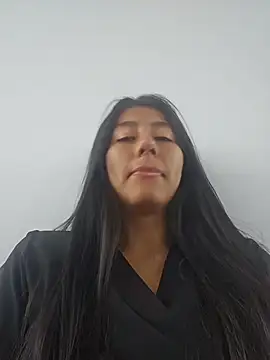 CarlaAlvez online show from 04/23/26, 08:44