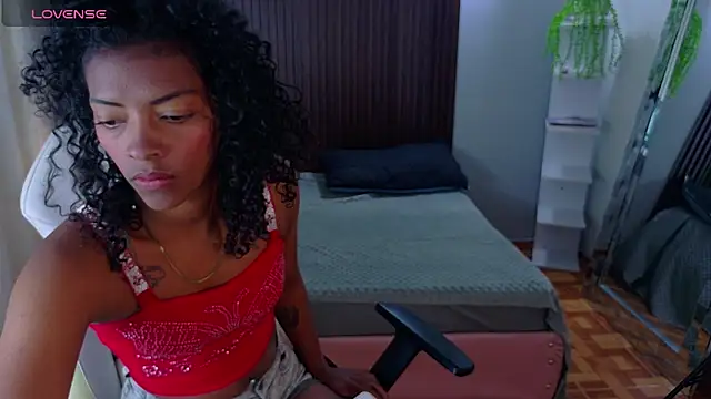 Snapshot of cloe_cooper_ chatting on 09/29/25, 07:51 cloe cooper online show from 09/29/25, 07:51