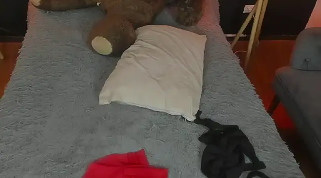 vampy dolll online show from 12/28/24, 11:37