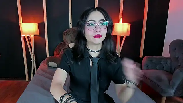 vampy dolll online show from 01/17/25, 12:52