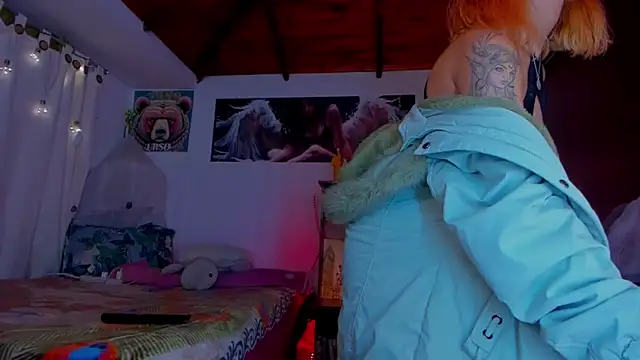 cuteweed420 online show from 02/21/25, 08:51