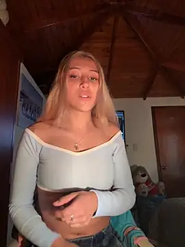 cuteweed420 online show from 11/26/25, 10:22