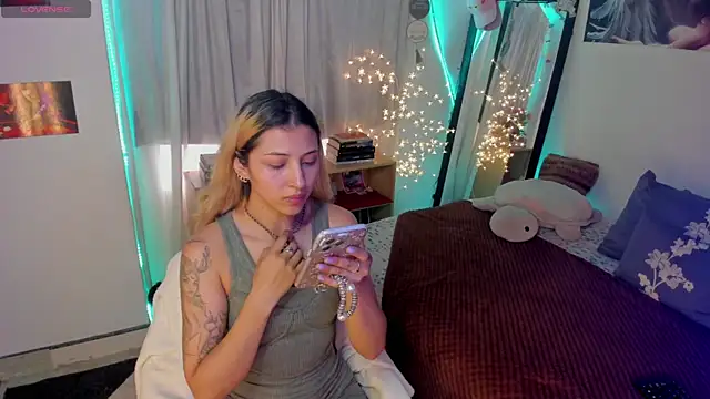 cuteweed420 online show from 05/04/26, 09:55