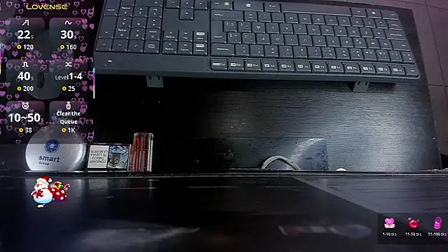  lara1 online show from 04/14/26, 07:31