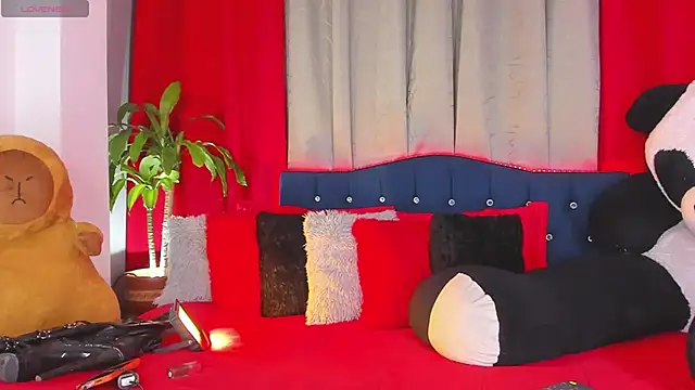 Snapshot of Missisabella_ chatting on 05/02/26, 12:59 Missisabella online show from 05/02/26, 12:59
