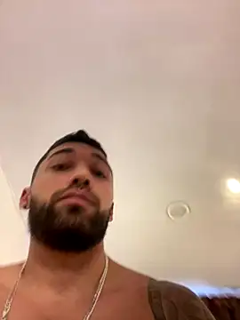 Snapshot of Sweet_and_caramel chatting on 12/21/25, 05:09 Sweet and caramel online show from 12/21/25, 05:09