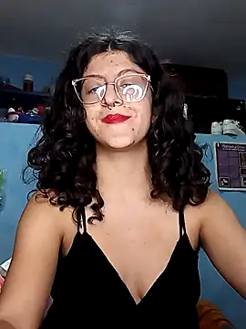 Snapshot of LoveElectra chatting on 01/19/25, 12:17 LoveElectra online show from 01/19/25, 12:17