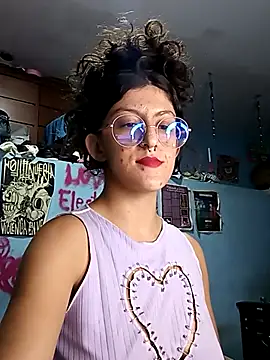 Snapshot of LoveElectra chatting on 10/07/25, 10:51 LoveElectra online show from 10/07/25, 10:51