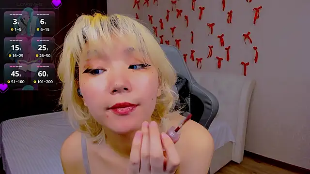 Milla Aheo online show from 02/11/26, 01:05