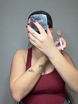 Snapshot of SaraBraun_ chatting on 01/06/26, 06:22 SaraBraun online show from 01/06/26, 06:22