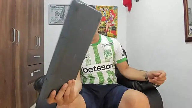 Snapshot of boss_of_cash chatting on 09/22/25, 07:38 boss of cash online show from 09/22/25, 07:38