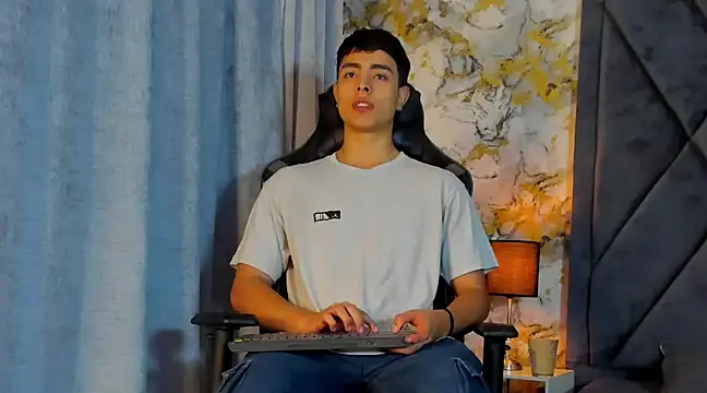 Snapshot of JoshRashfordd chatting on 02/07/25, 11:56 JoshRashfordd online show from 02/07/25, 11:56