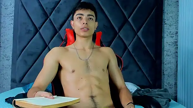 Snapshot of JoshRashfordd chatting on 03/11/25, 12:28 JoshRashfordd online show from 03/11/25, 12:28
