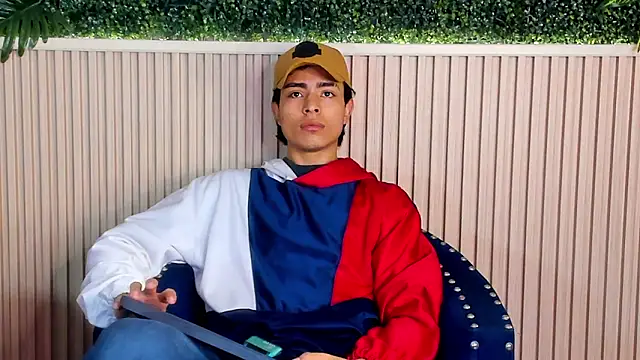 Snapshot of JoshRashfordd chatting on 10/05/25, 11:30 JoshRashfordd online show from 10/05/25, 11:30