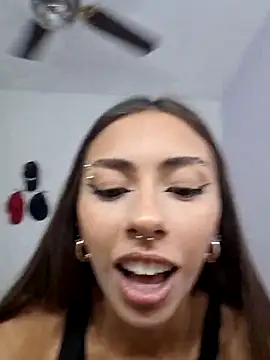 Jazmin-Cerezita online show from 03/06/25, 02:19