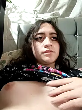 Yaz Moon online show from 03/07/25, 03:40