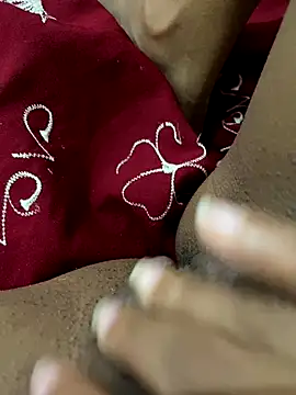 Gordelicia03 online show from 10/30/25, 05:13