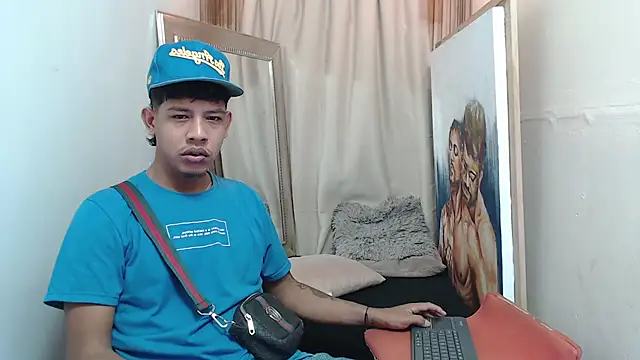 mr stiven  online show from 11/25/25, 02:33