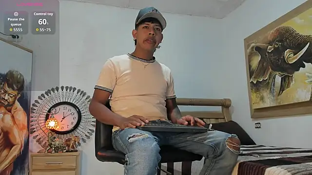 mr stiven  online show from 04/23/26, 02:57