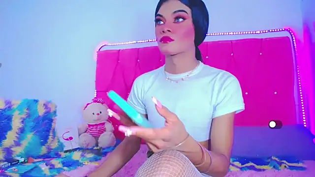 Theylor Rouse online show from 02/28/25, 09:04