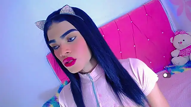 Theylor Rouse online show from 10/26/25, 08:37