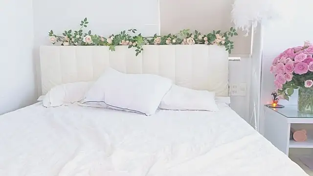 Akina starr online show from 10/18/25, 04:04