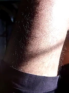 Snapshot of Smarterboytravel chatting on 02/16/25, 03:04 Smarterboytravel online show from 02/16/25, 03:04