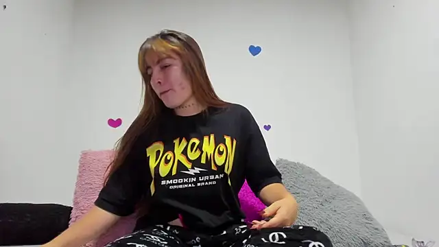 Liah ferrer online show from 10/17/25, 08:22