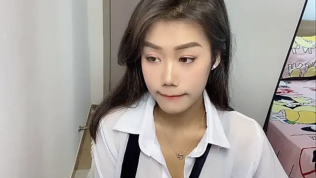 Bella-LL online show from 03/01/25, 07:59