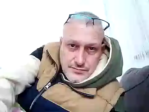 Snapshot of Husoban chatting on 11/01/25, 11:56 Husoban online show from 11/01/25, 11:56