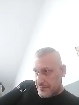 Snapshot of Husoban chatting on 11/18/25, 11:58 Husoban online show from 11/18/25, 11:58