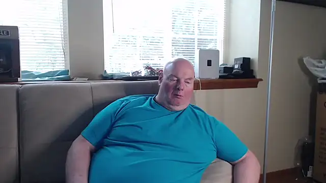 Snapshot of harley99574 chatting on 05/19/26, 12:44 harley99574 online show from 05/19/26, 12:44